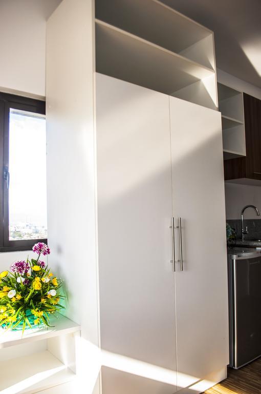 מנילה Titan Condo At Studio City Tower 1 Alabang מראה חיצוני תמונה