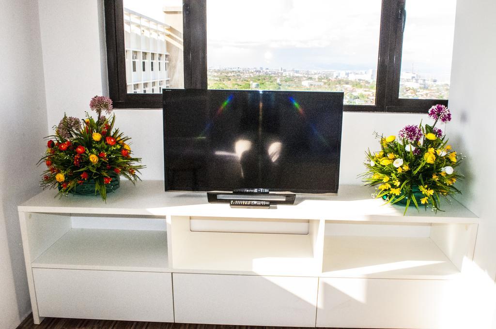 מנילה Titan Condo At Studio City Tower 1 Alabang מראה חיצוני תמונה