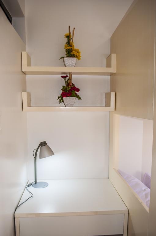 מנילה Titan Condo At Studio City Tower 1 Alabang מראה חיצוני תמונה